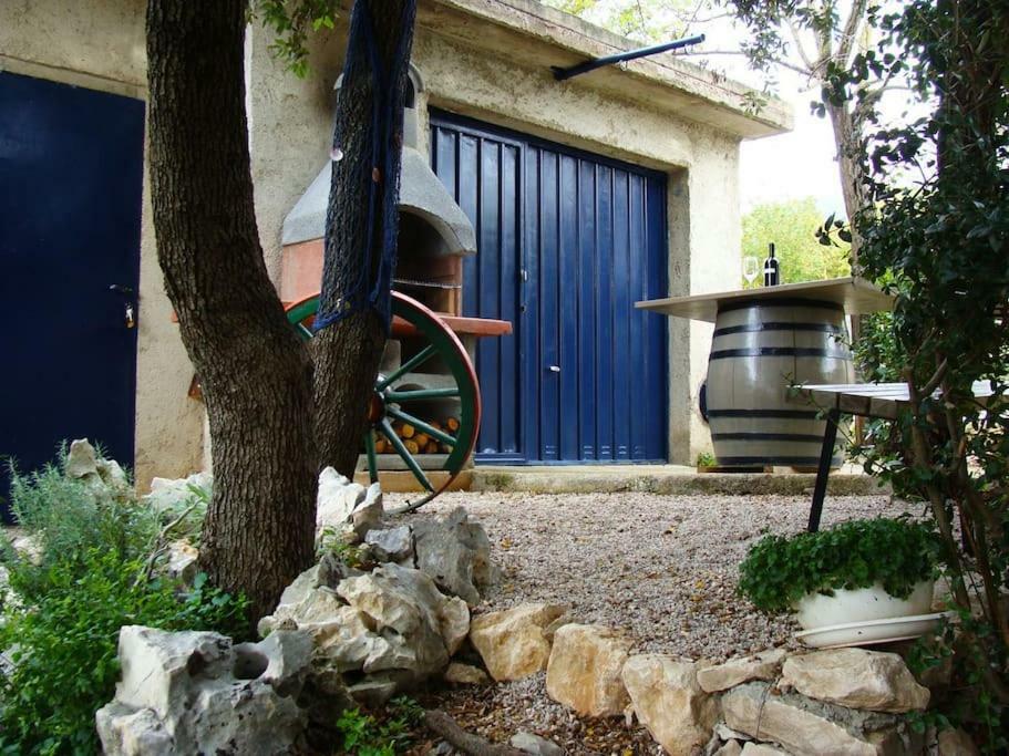 Apartment Dobric Koromačno Buitenkant foto